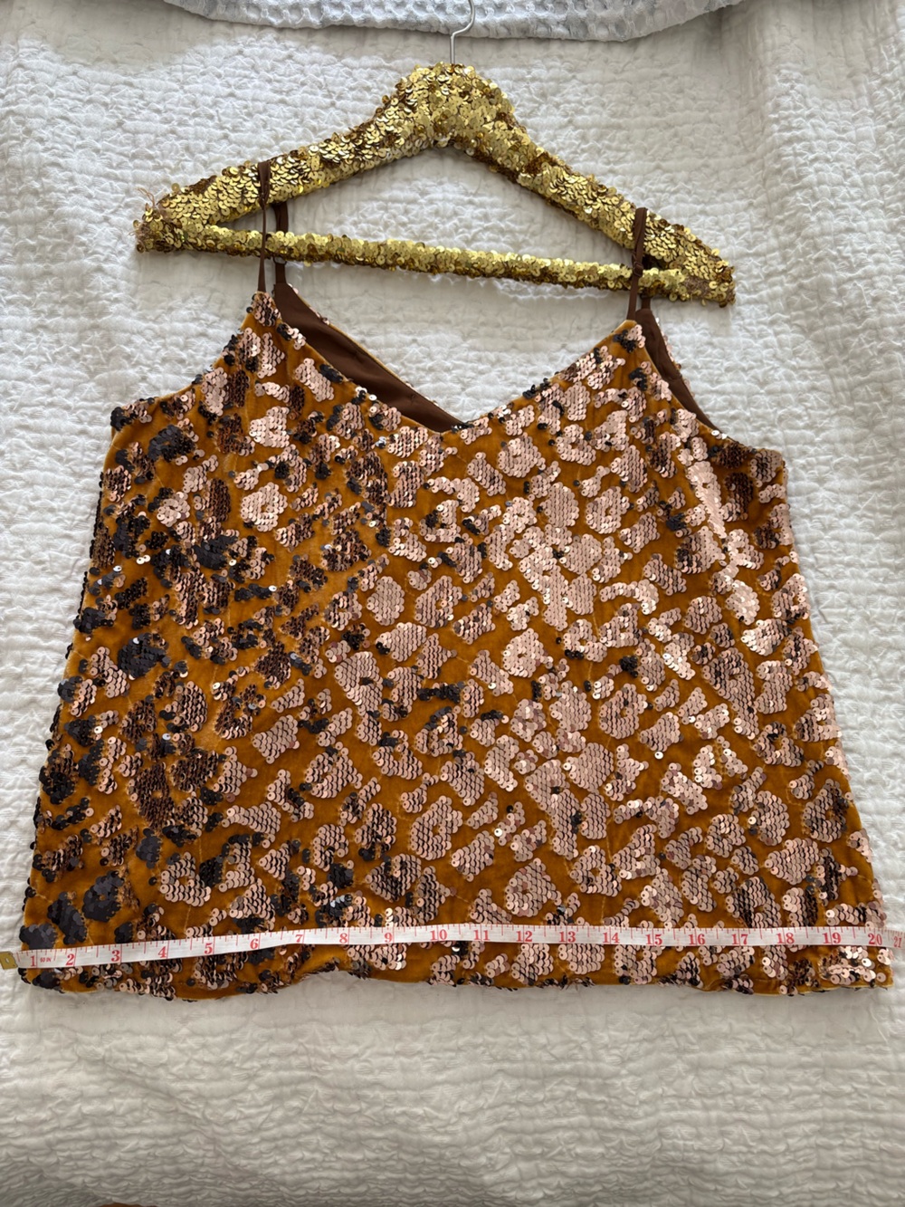 NWT Anthropologie Ro+De Esther Sequined Velvet Cami Gold Medium - Picture 13 of 13